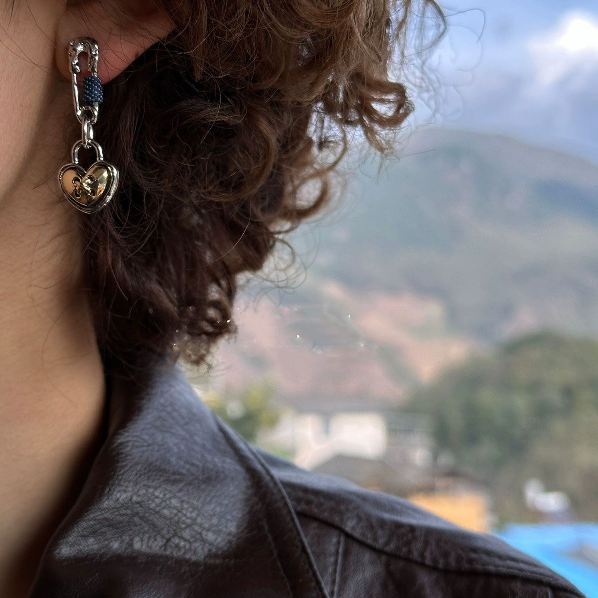 O1CN01X5r16p2N5IOIWhTMo_!!2215021149911-0-cib